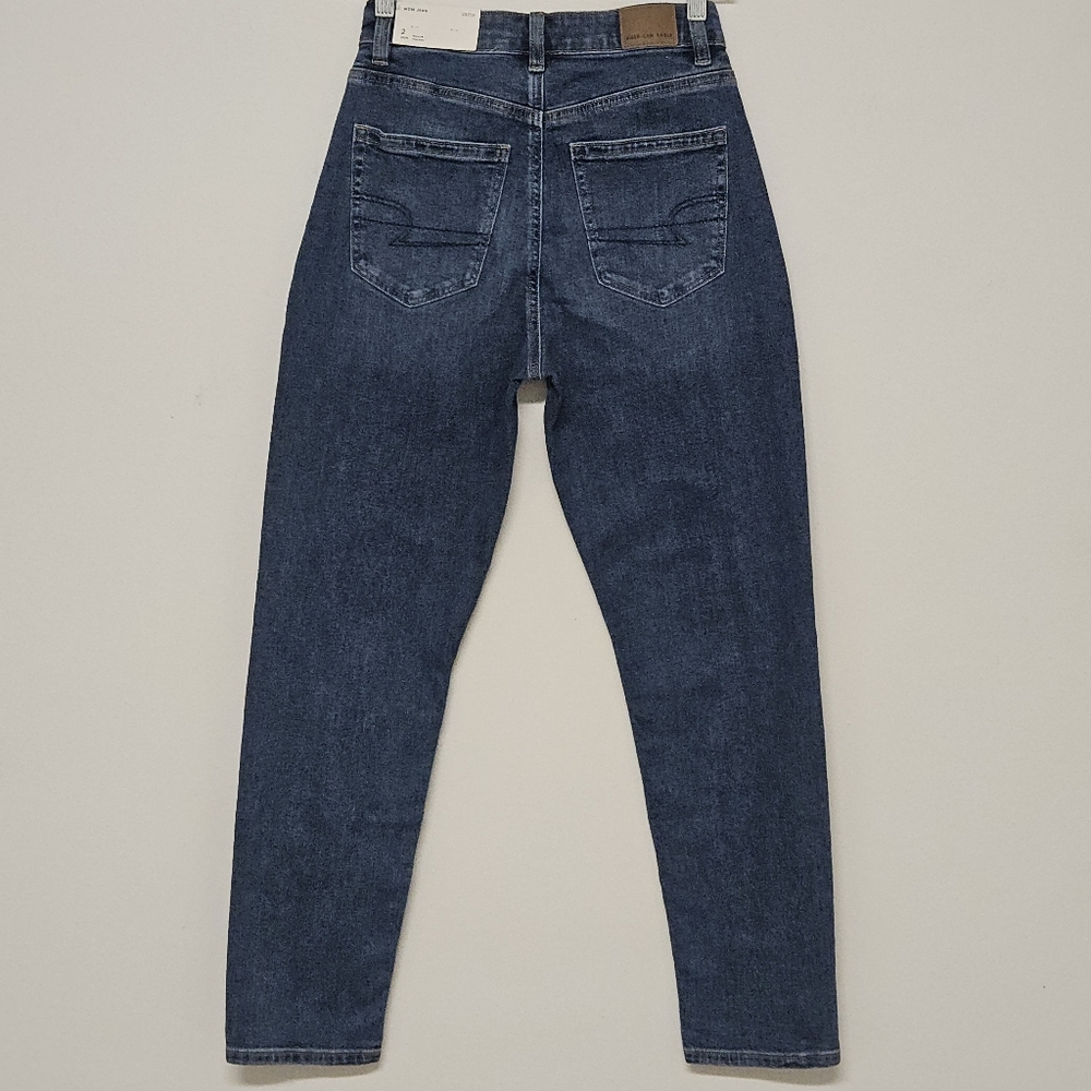 AMERICAN EAGLE MOM JEANS WOMEN'S SIZE 2/26W - Picture 2 of 7